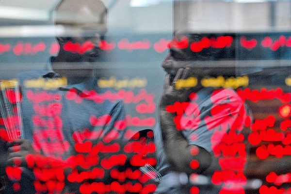 خداحافظی بورس با رفتار توده‌ای