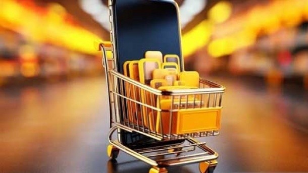 سپاه، آمریکا را به بستن کامل تنگه هرمز تهدید کرد