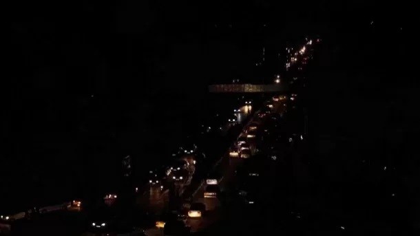 كليد خاموشی‌ها، روشن شد