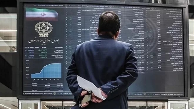 ریزش سنگین شاخص بورس در اولین روز کاری هفته