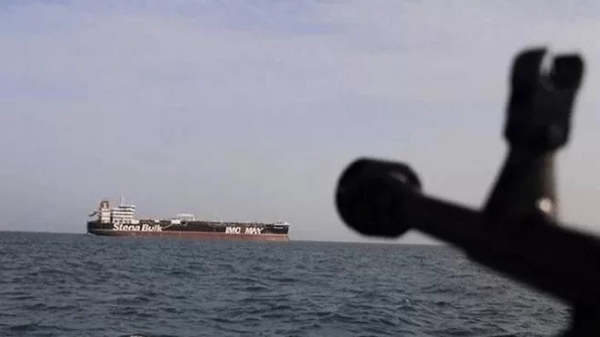 پیشنهاد نجومی به ملوانان برای عبور از هرمز