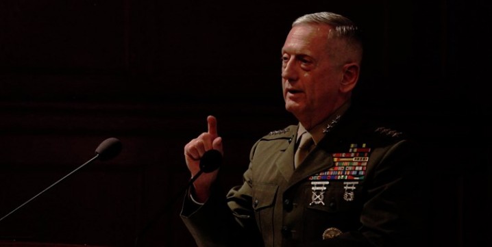 وزیر دفاع آمریکا در اندیشکده آمریکایی «صلح» درباره موضوعاتی چون بحران سوریه، بحران یمن و راهبرد جدید واشنگتن در قبال افغانستان سخنرانی کرد.