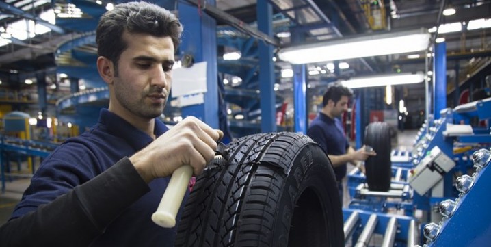 میانگین افزایش حقوق؛ ۲۰ درصد/ معافیت مالیاتی حقوق تا ۲ میلیون و ۷۵۰ هزار تومان