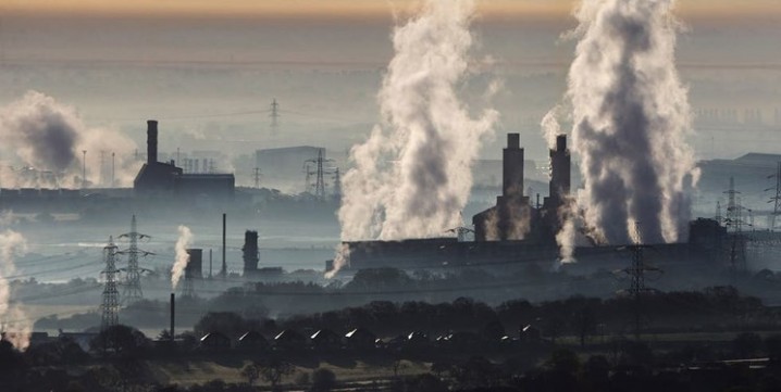 British Industry Warns of Factory Closures without Help on Fuel Costs