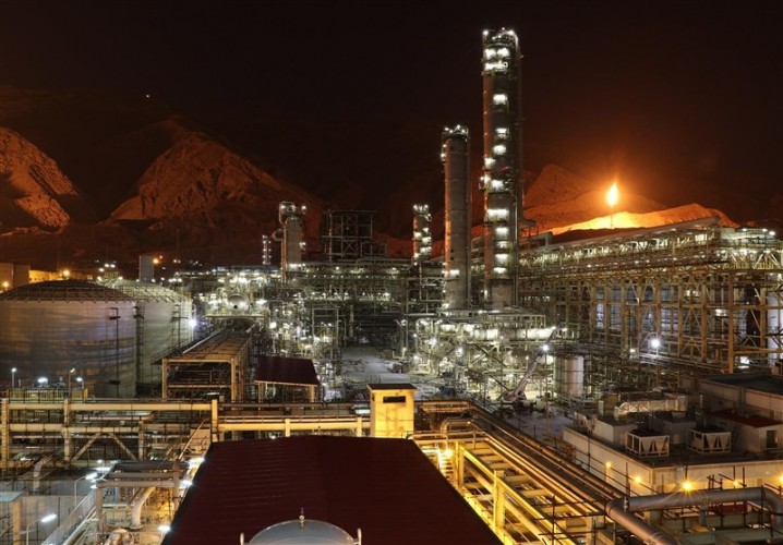 چرا تولیدکننده ایرانی مواد را گران‌تر از رقیب خارجی می‌خرد؟