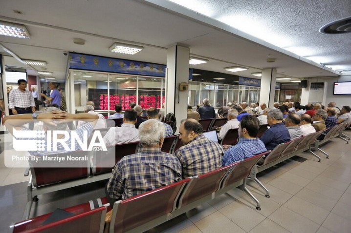 هنر بورس حفظ سهامداران در بازار سرمایه است