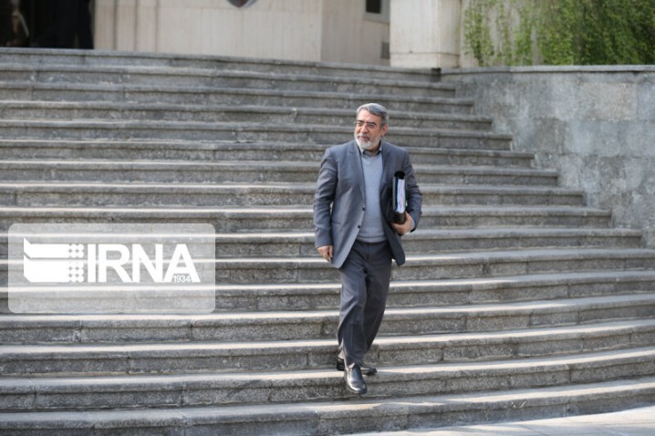 وزیر کشور: اطلاع‌رسانی درباره طرح بنزین وظیفه صدا و سیما بود