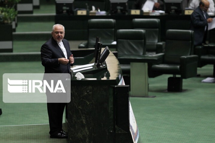 سه نماینده از پاسخ های ظریف قانع شد