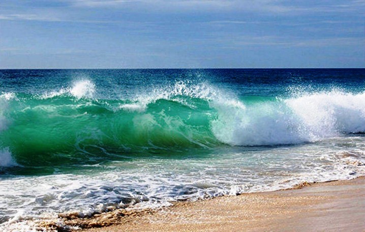 بندر مسافری قشم تعطیل شد