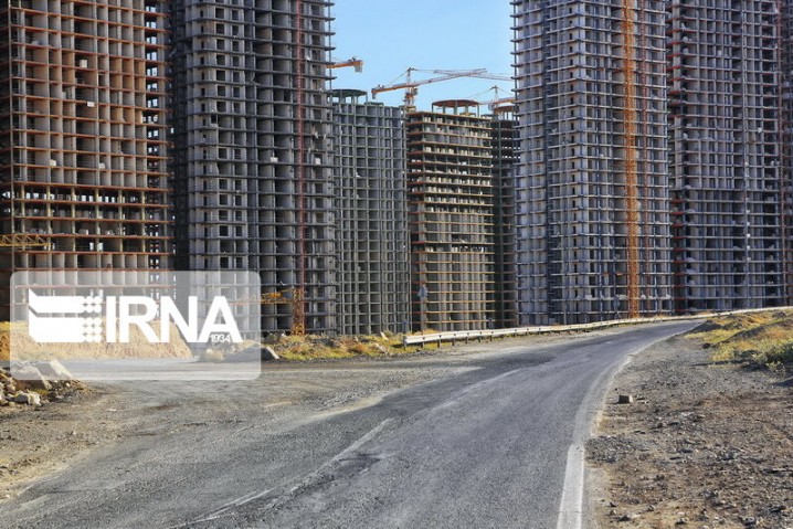 رئیس سازمان بورس: تحقق طرح مسکن دولت سیزدهم با کمک بازار سرمایه