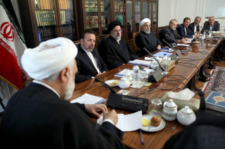 جلسه شورای عالی هماهنگی اقتصادی با حضور سران قوا برگزار شد