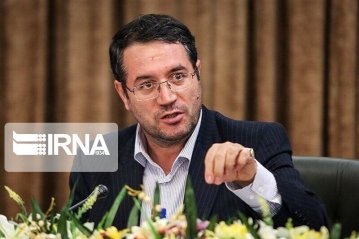 وزیر صمت: خودداری از عرضه لاستیک به بازار، تخلف است