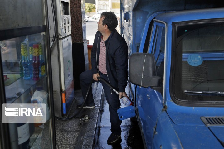 کاهش ۲۴ درصدی مصرف بنزین بعد از سهمیه‌بندی