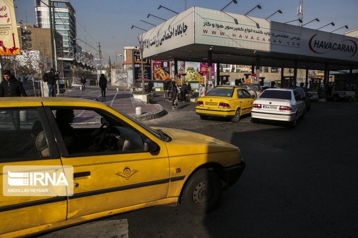 شمارش معکوس برای اتصال همه جایگاه‌های سوخت به سامانه هوشمند