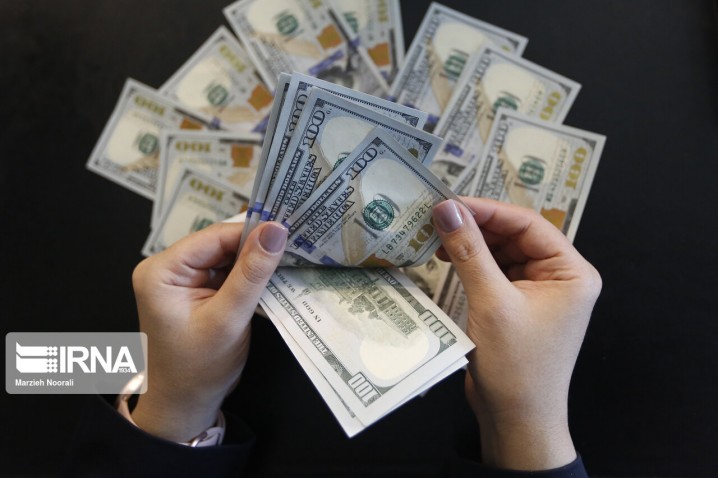 قیمت دلار پس از پایان تعطیلات به کدام سو می‌رود؟