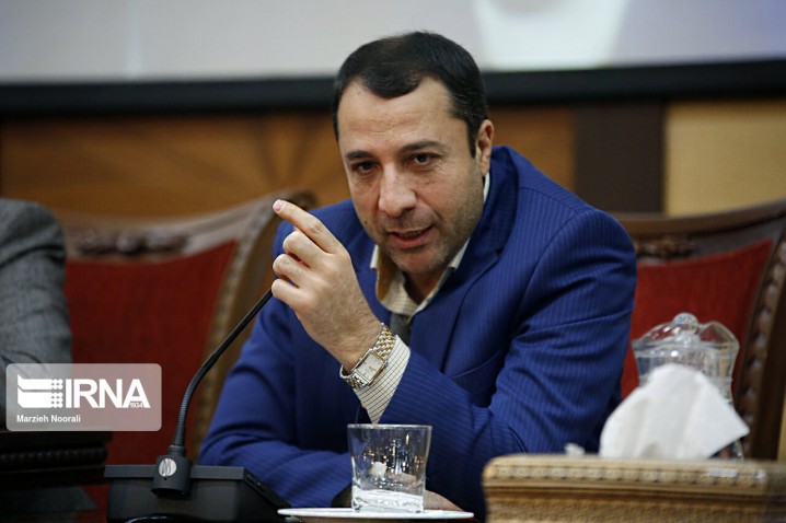 صالح‌آبادی: دولت قبل در نیمه نخست امسال ۵۴ هزار میلیارد تومان از بانک مرکزی استقراض کرد