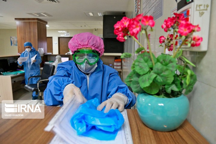 پیشبینی برای همهگیری موج جدید کرونا در کشور زود است/ معدومسازی واکسنهای تاریخ گذشته