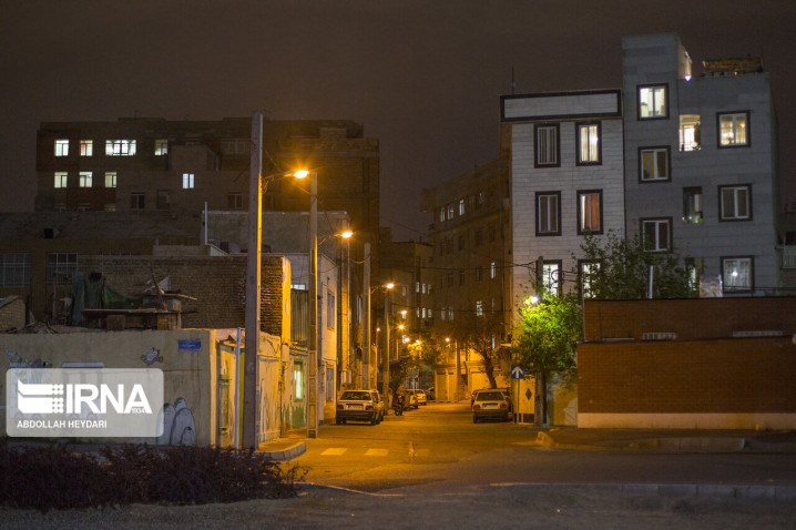 تامین روشنایی معابر با انرژی خورشیدی در دستور کار توانیر