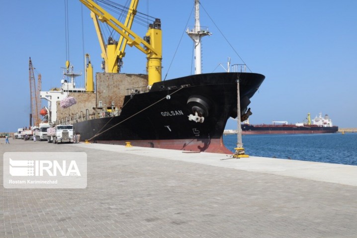 ۶۲۷ هزار تن کالای اساسی امسال وارد بندر چابهار شد