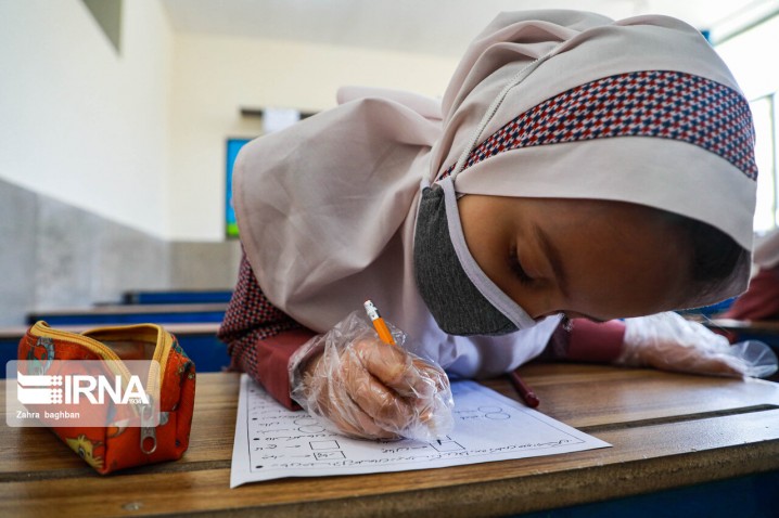 تکالیف نوروزی دانش‌آموزان بر پایه یادگیری مستمر است