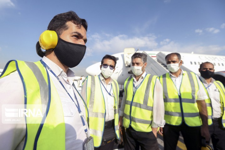 تشدید نظارت بر پروازهای ورودی به کشور در پی گسترش کرونای «اومیکرون»