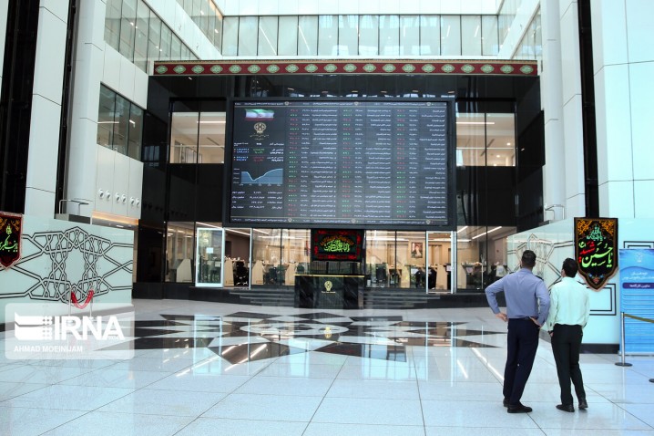 خروج معاملات بورس از مرحله بحرانی و بازگشت به مسیر طبیعی