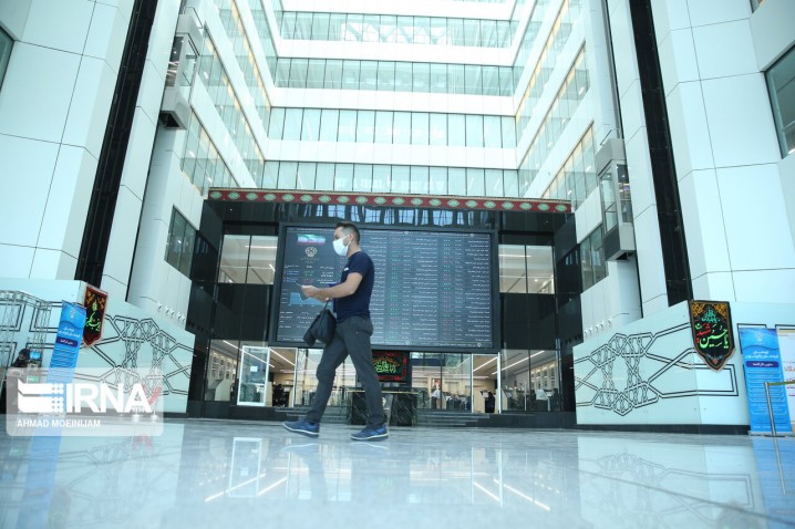 ریسک بالای معاملات بورس/برای خرید سهام، خانه و خودروی خود را نفروشید