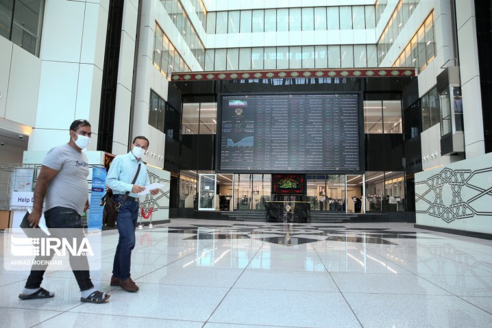  روند رو به رشد تامین مالی از مسیر بازار سرمایه/ حذف ارز ترجیحی باعث افزایش نرخ دلار نبوده و نخواهد بود