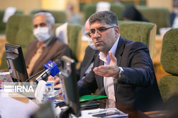 تلاش آمریکا برای سرقت محموله نفت ایران در مجامع بین المللی پیگیری شود