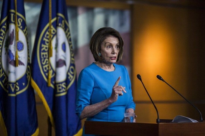 پلوسی: بایدن به اندازه کافی رای الکترال برای پیروزی دارد