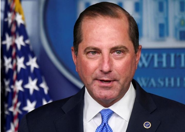 وزیر بهداشت آمریکا استعفا کرد