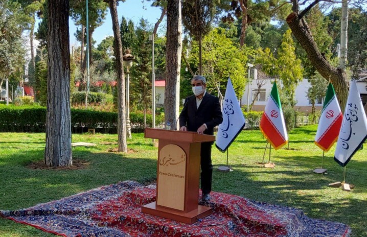 کدخدایی: هنوز نظر رسمی در مورد لایحه بودجه را به مجلس ارسال نکردیم 