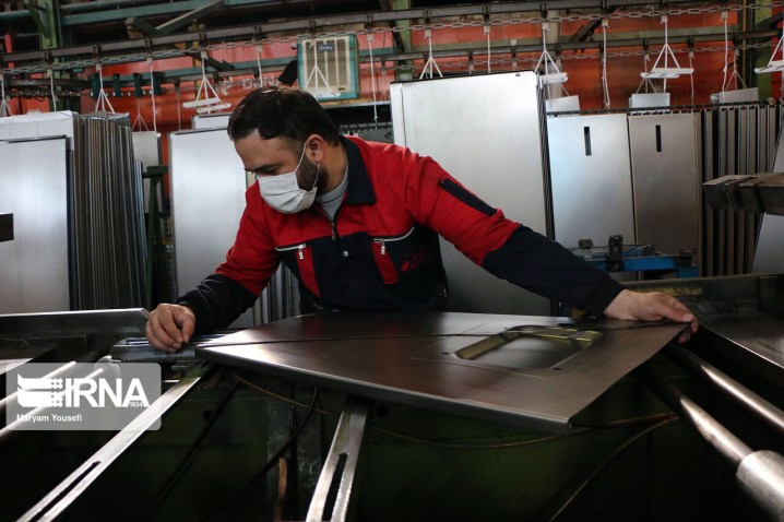 لازمه تحقق رونق تولید، همدلی و باهم بودن است