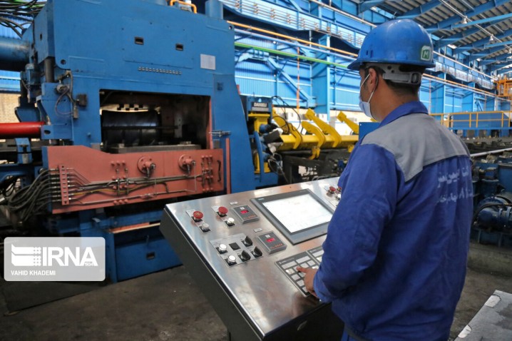 رشد تولید ۲۰ محصول صنعتی و معدنی تا پایان مهرماه ۱۴۰۰