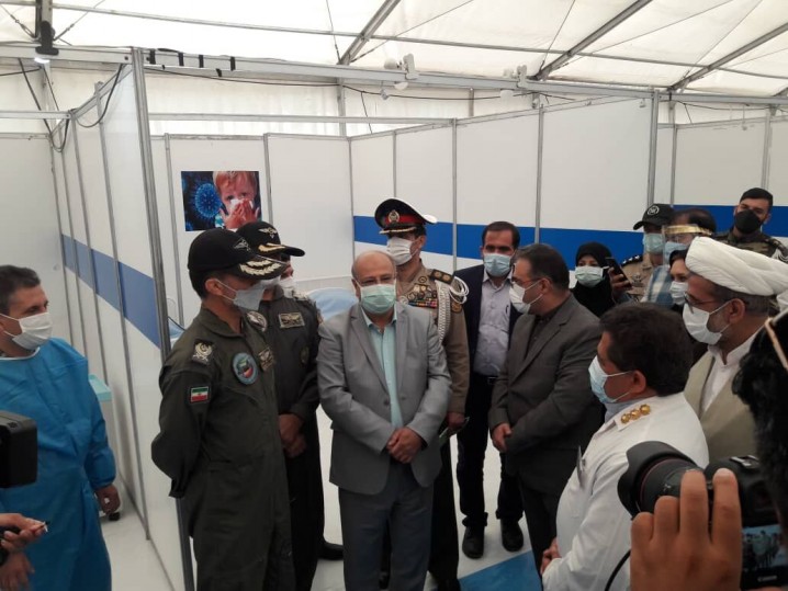 زالی: تهران همچنان روزهای سخت کرونایی را می‌گذارند