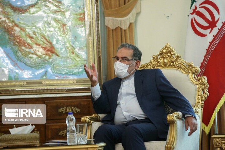 واکنش شمخانی به تهدید ایران از سوی بِنت و بایدن