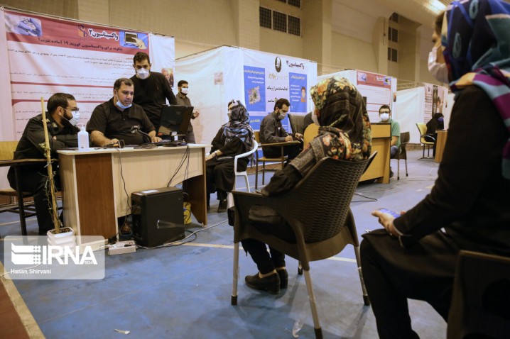 سرعت بخشیدن به واکسیناسیون سراسری و افزایش تولید واکسن داخلی