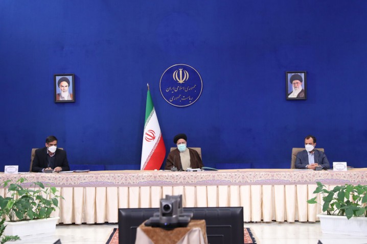  رییسی: مناطق آزاد باید به اهداف اصلی تشکیل خود بازگردند