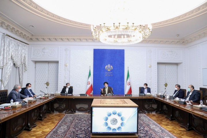 راههای تقویت تولید داخلی با استفاده از سرمایههای مردمی بررسی شد