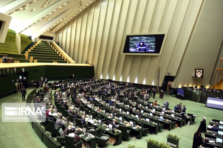 حضور ۷ وزیر در کمیسیون‌ها/ بررسی تبعات احتمالی حذف ارز ترجیحی