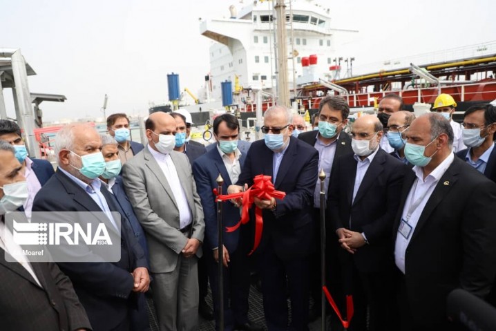 وزیرنفت: همه گازهای مشعل کشور در دولت سیزدهم جمع آوری می‌شوند