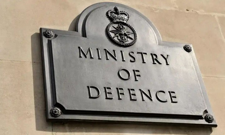 ادعای انگلیس در مورد تغییر رویکرد عملیاتی روسیه در جنگ اوکراین