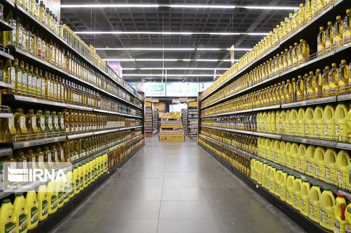 اسامی شرکت‌های تولیدی متخلف و گران‌فروش باید اعلام عمومی شود