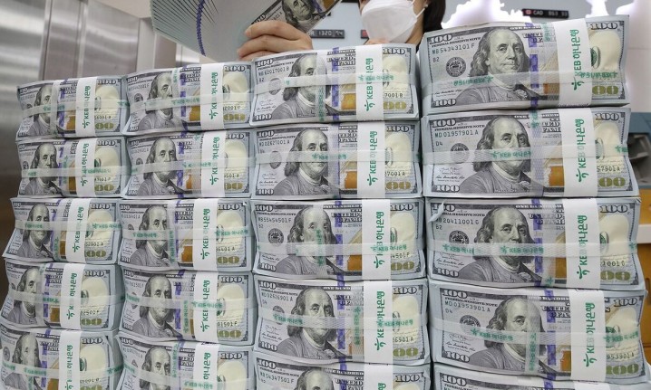 بازگشت ۷ میلیارد دلاری