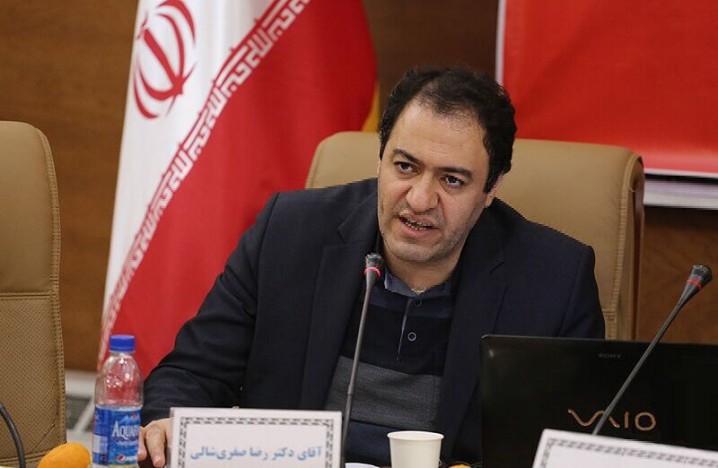 گروه مرجع دهه هشتادی‌ها بیشتر درون‌نسلی است