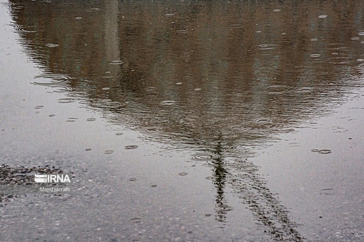 تداوم بارشها در کشور تا روز دوشنبه/ وزش باد و بارش پراکنده در پایتخت رخ میدهد