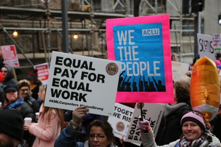 شکاف گسترده حقوقی- جنسیتی در ۱۵ کشور صنعتی؛ فرانسه در صدر اتحادیه اروپا