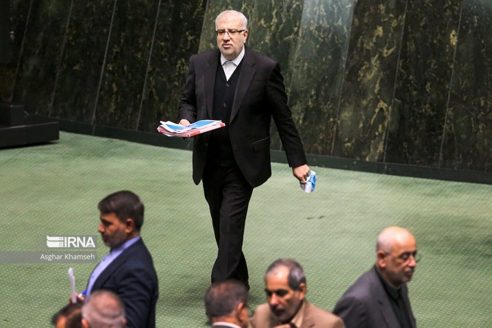 اوجی: ۶۰۰ تحریم جدید نفتی در دولت سیزدهم/تولید نفت را یک و نیم میلیون بشکه افزایش دادیم