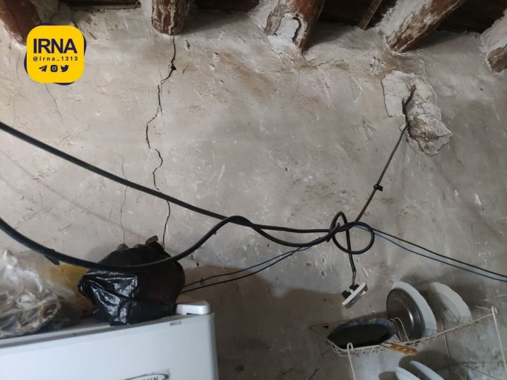 زلزله‌ ۵.۵ ریشتری دُرز لارستان خسارت جانی نداشت