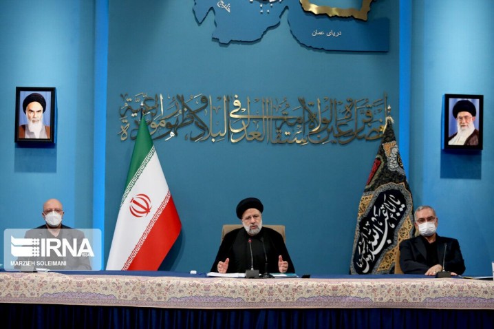 طلسم حضور رییس‌جمهور پس از ۱۱ سال در جلسه شورای عتف شکست/ برگزاری ۷۵ جلسه در ۱۴۰۱